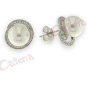 Σκουλαρίκια ασημένια επιπλατινωμένα στολισμένα με άσπρες πέτρες ζιργκόν και πέρλα στο κέντρο λευκή