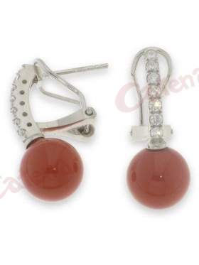 Σκουλαρίκια ασημένια επιπλατινωμένα με άσπρες πέτρες ζιργκόν και κόκκινη πέρλα