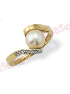 Δαχτυλίδι χρυσό στολισμένο με μαργαριτάρι και άσπρη πέτρα ζιργκόν