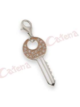 Μενταγιόν κλειδί-κλειδαριά με στρογγυλές πέτρες ζιργκόν σε χρώμα λευκό, ρόζ με φινίρισμα ροδίου, με ροζέ επιμετάλλωση