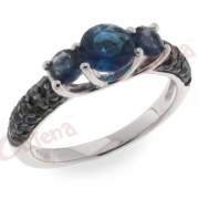 Δαχτυλίδι  με στρογγυλή πέτρα, σε χρώμα μπλε, μαύρο, με φινίρισμα μαύρο επιπλατίνωμα